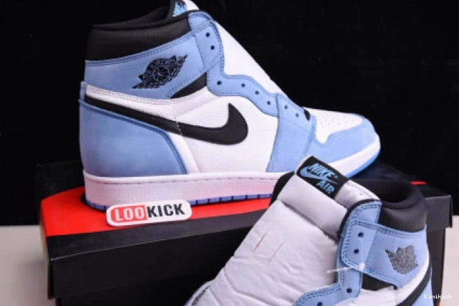 555088- JORDAN WHITE 840 Popular RETRO BLACK BLUE AIR UNIVERSITY HIGH 1 0526